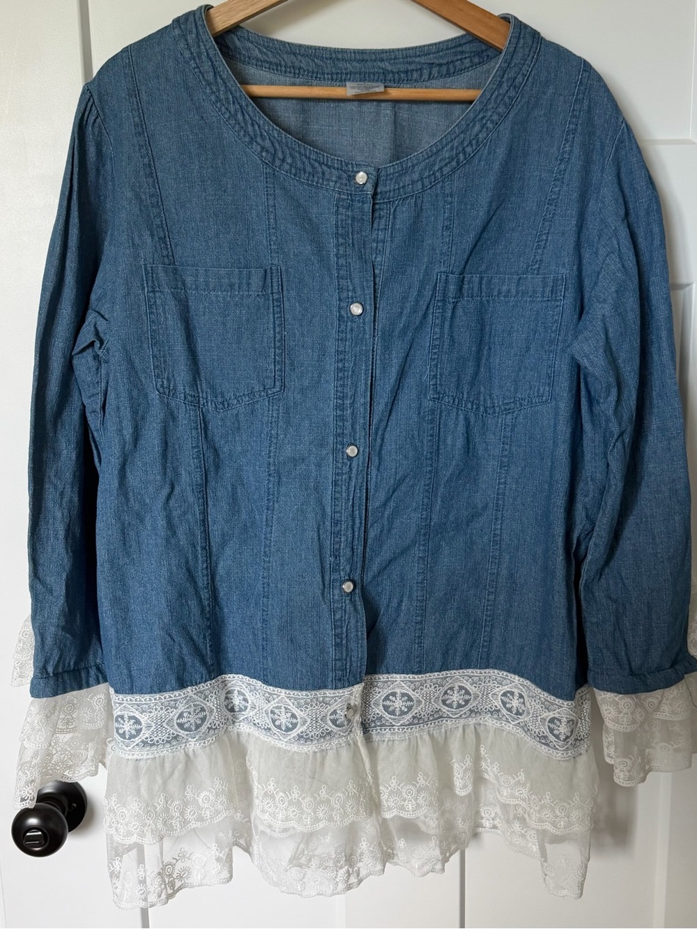 Womens Denim Button-Front Blouse with Lace Hem Pockets Victorian Style Large